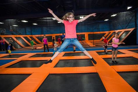 Knuckleheads trampoline park rides bowling photos - Universal theme parks offer a great way to make memories with family and friends. With so many attractions, rides, and shows, it can be hard to know where to start. Here are some tips on how to get the most out of your Universal theme park ...